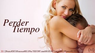 Gorgeous girl gives a hot blowjob and gets a creampie reward