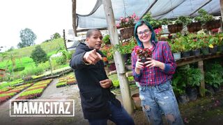Big Ass Latina Clara Lucia Picked Up And Fucked By Huge Dick - CARNE DEL MERCADO